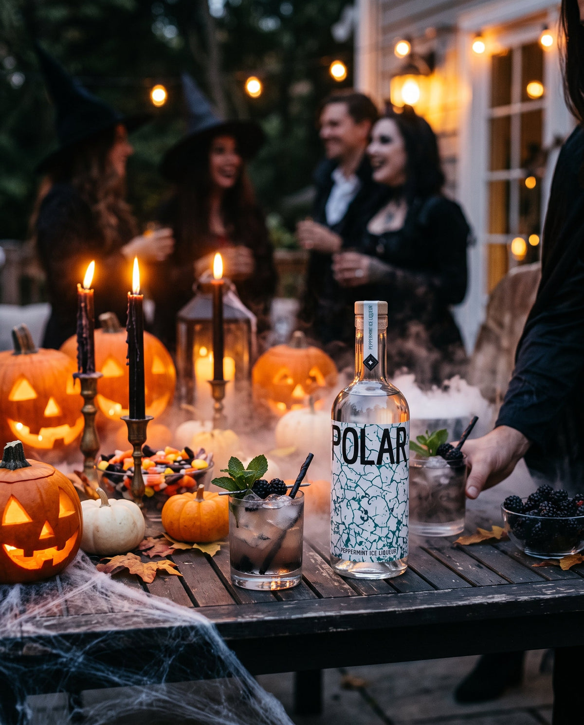 5 Spooky Mint Cocktails for Halloween